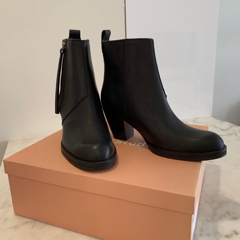 Acne Studio Black Leather Boots (Brand New/Unworn)